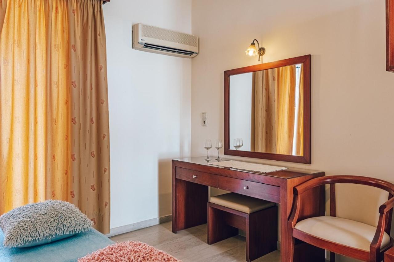 Bluewaves Aparthotel Laganas Bagian luar foto