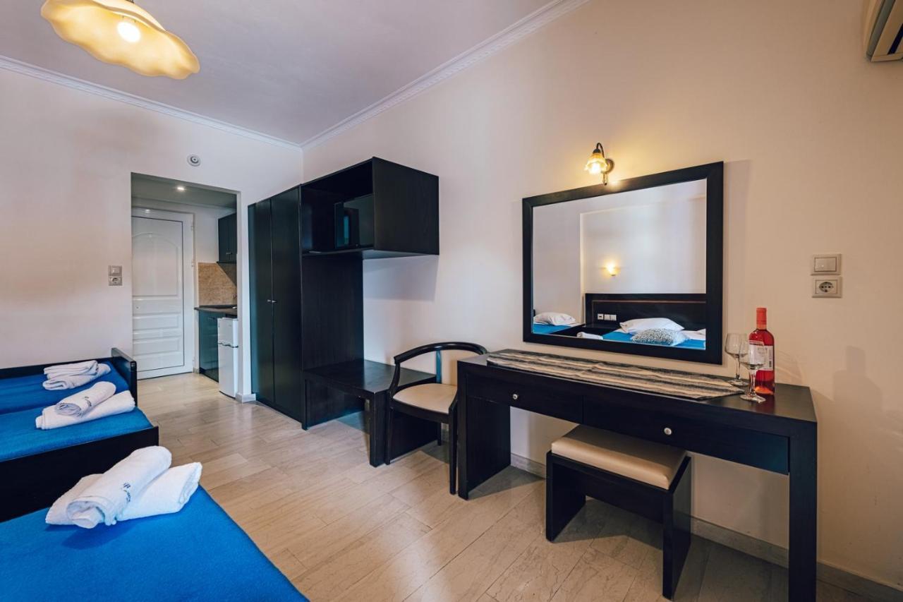 Bluewaves Aparthotel Laganas Bagian luar foto