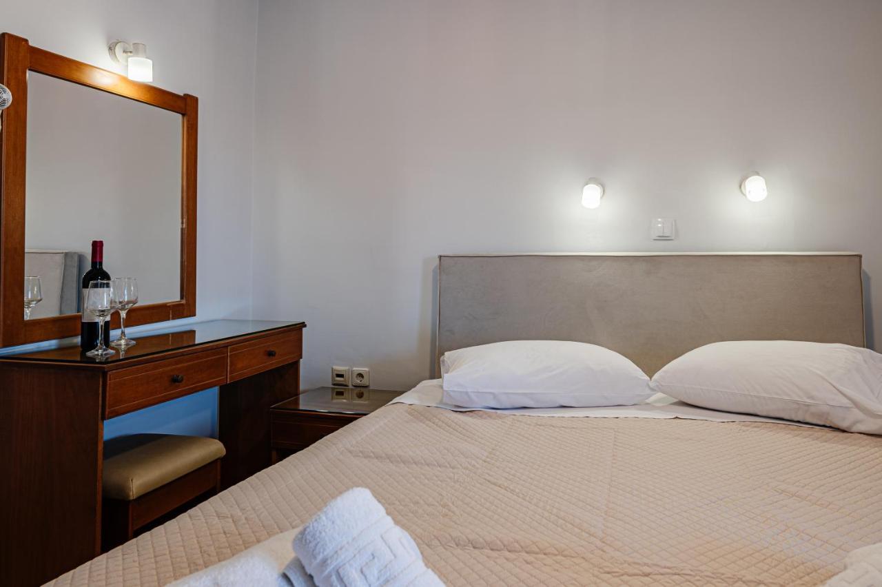 Bluewaves Aparthotel Laganas Bagian luar foto